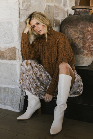 Noah Cable Knit Sweater in Brown