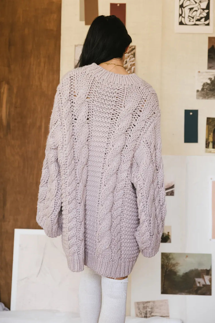 Cable knit sweater in mauve 