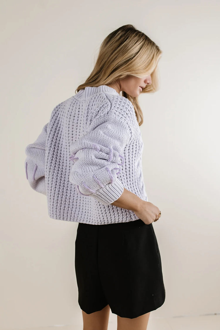 Round keck sweater in lavender 