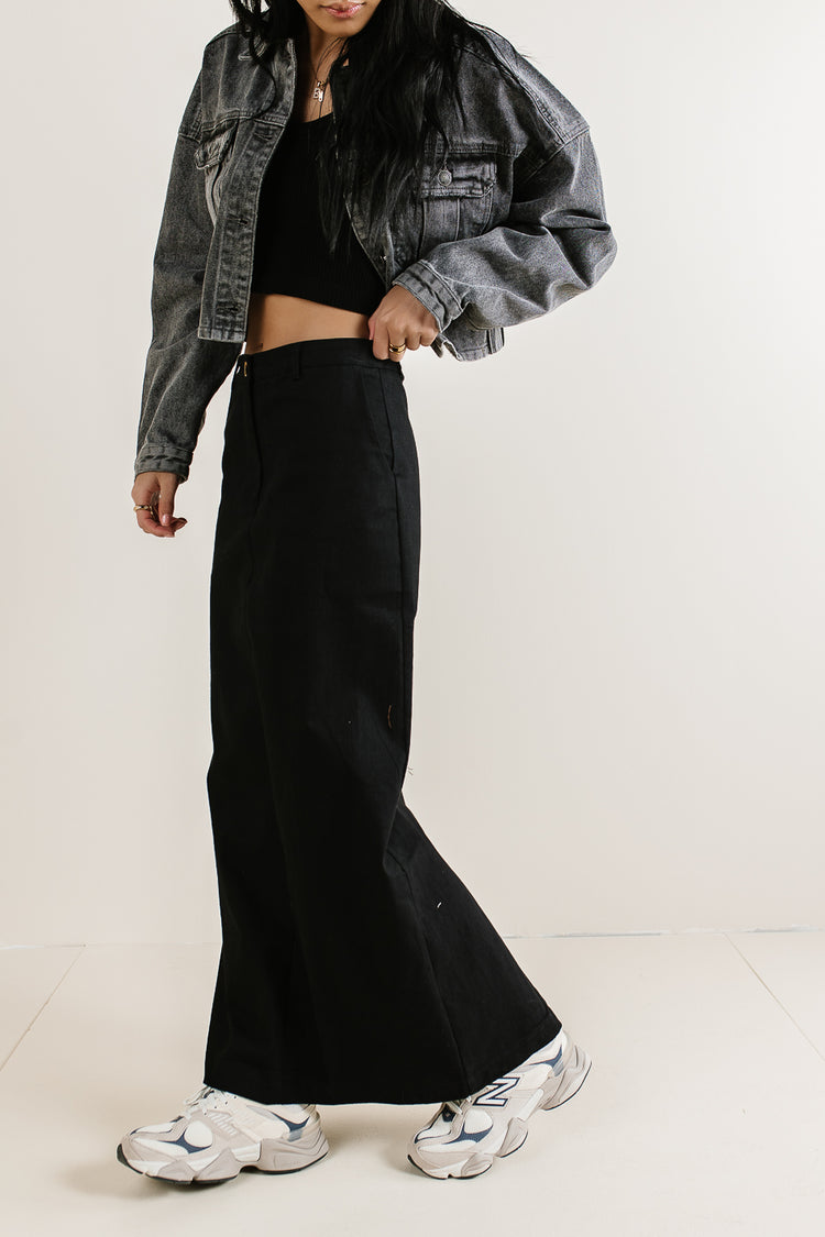maxi black skirt