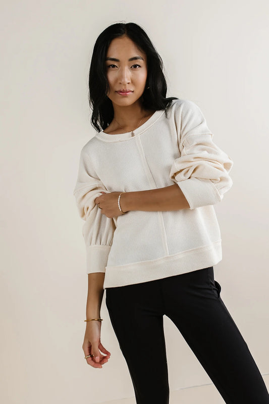 Round neck waffle knit top in cream 