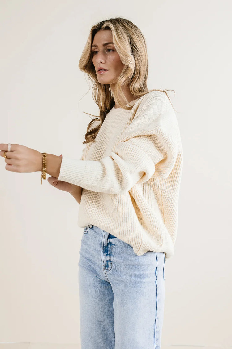Sweater in ivory 