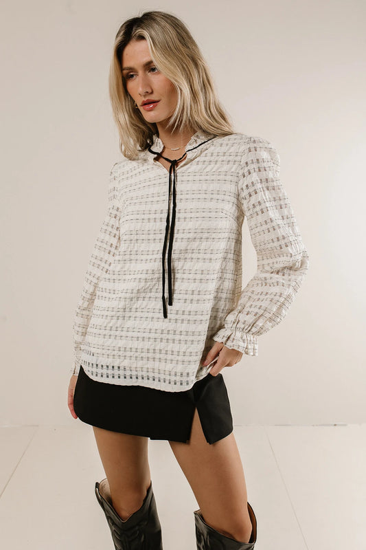 Woven textured blouse in ivory 