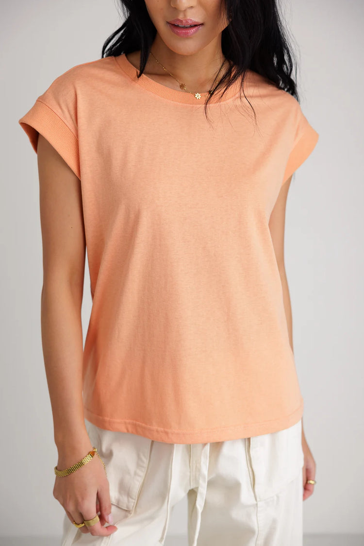 Ribbed round neck top in peach 