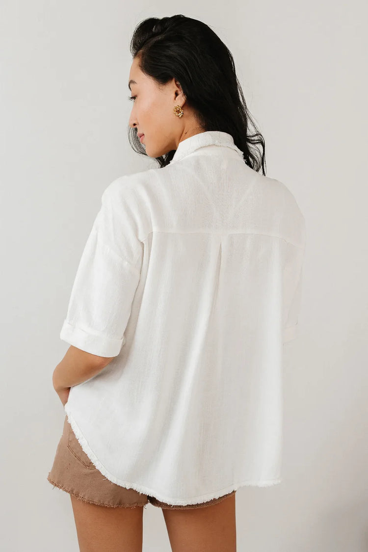 Woven button up in white 
