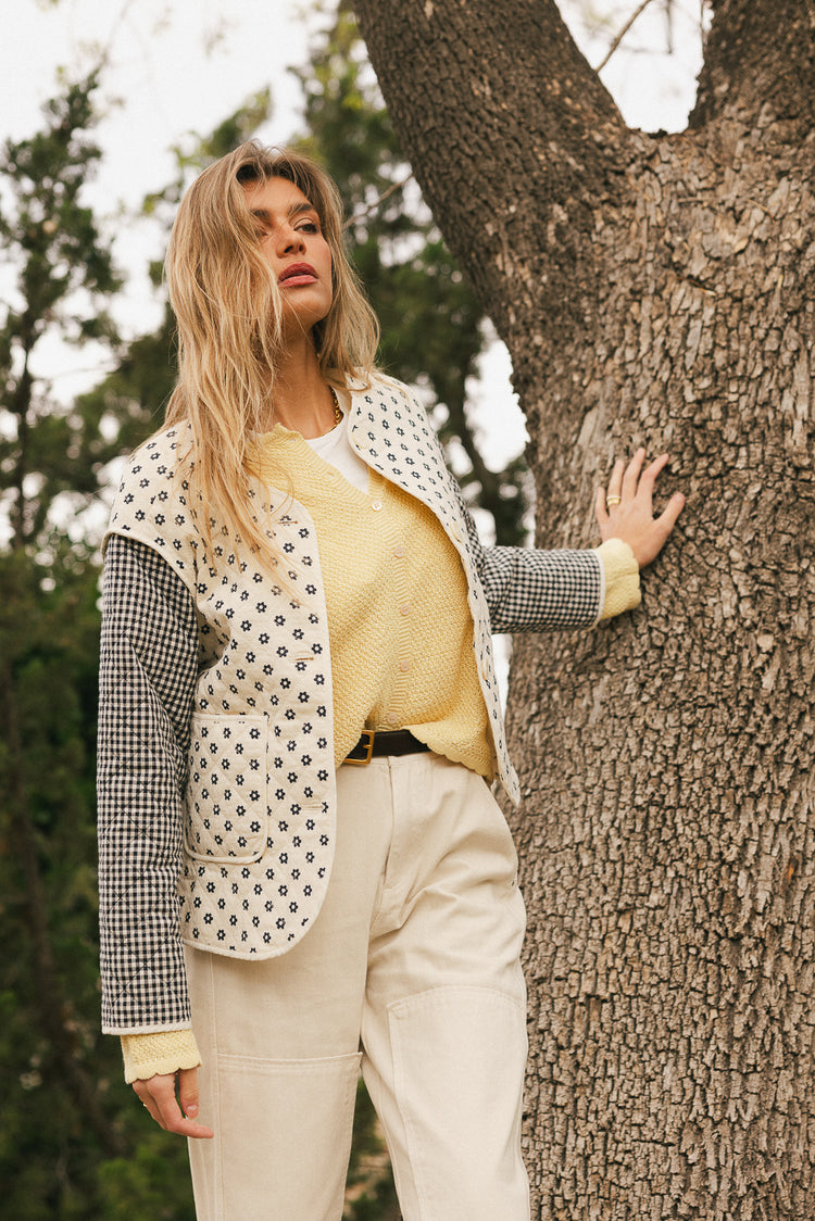 Button up jacket in cream 