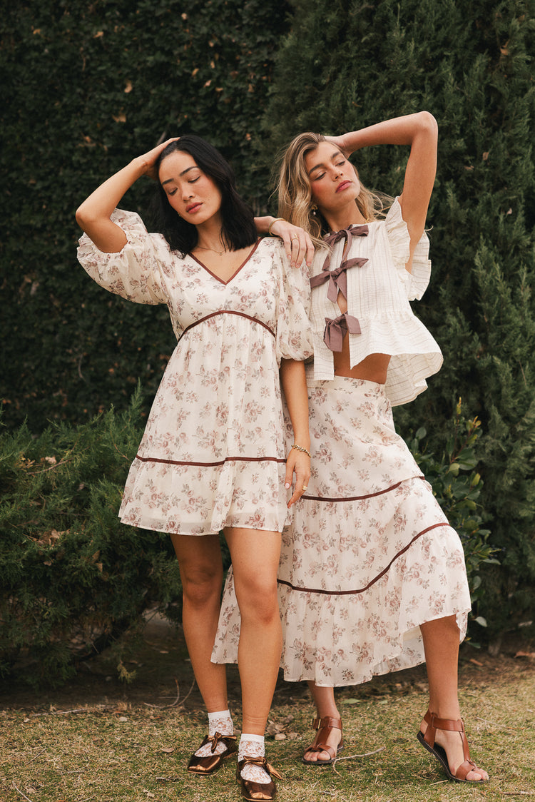 Floral dress in cream 