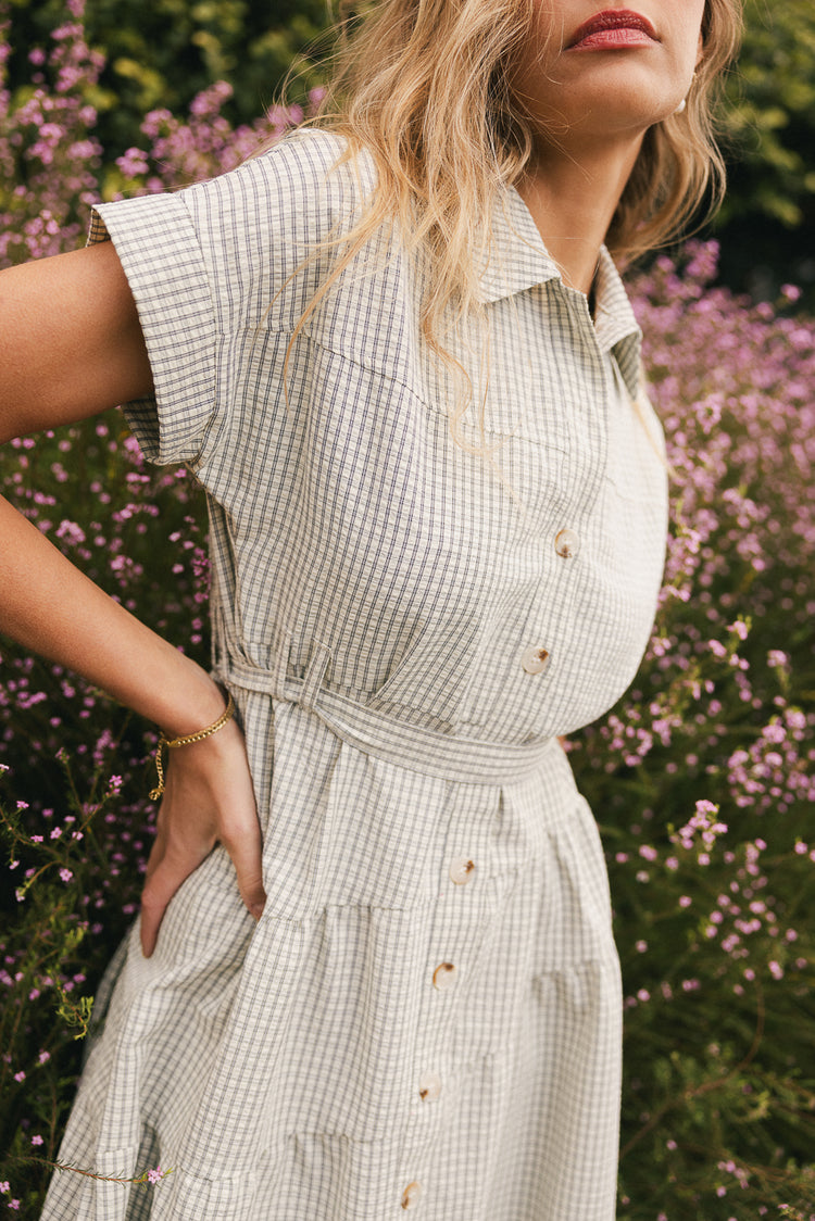 Short sleeves dress in black 