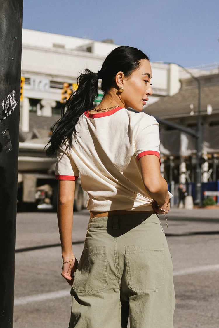 Red hem sleeves top  in ivory 