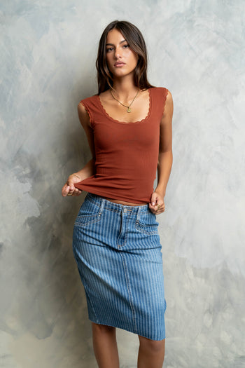 Sawyer Lace Trim Tank Top in Brick