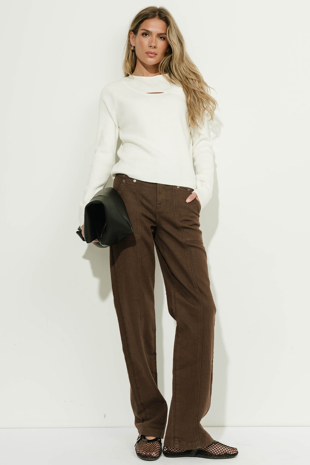 Rhys Keyhole Fitted Sweater in Ivory