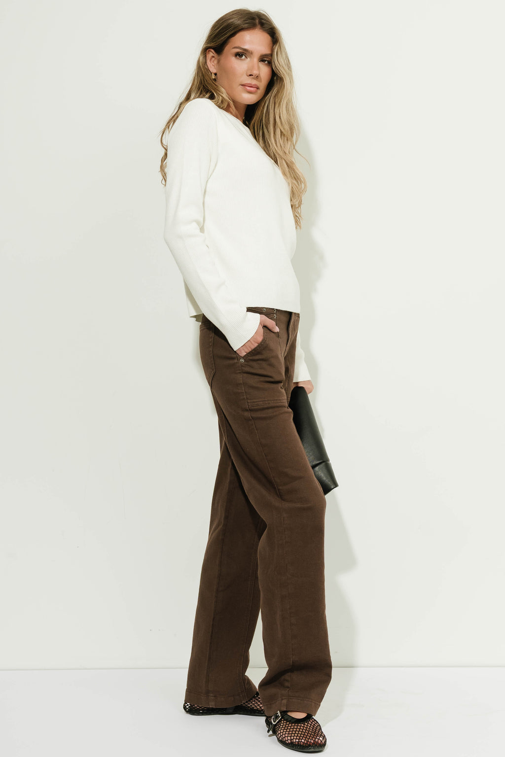 Rhys Keyhole Fitted Sweater in Ivory