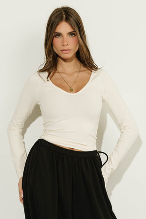 Hanna V-Neck Fitted Top in Ivory