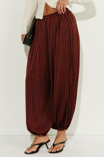 Yuna Satin Bubble Pants in Burgundy