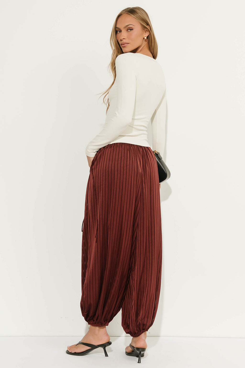 Yuna Satin Bubble Pants in Burgundy
