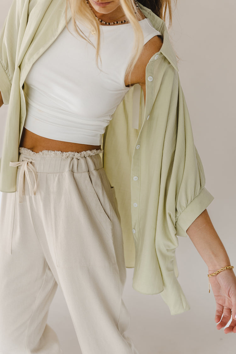 Short sleeves button up in sage