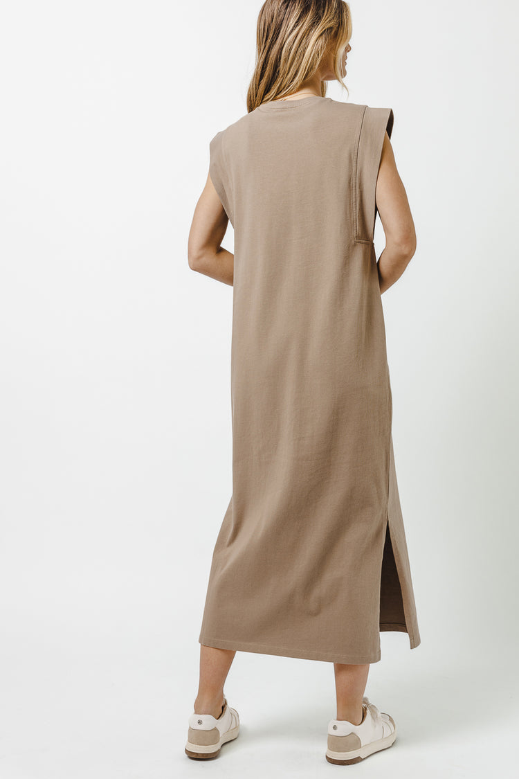 short sleeve dress with slits