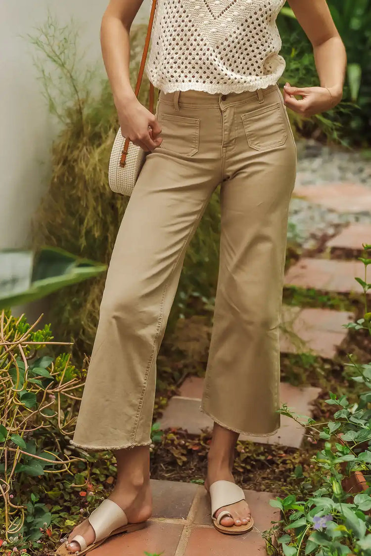 Two front pocket wide leg in tan 