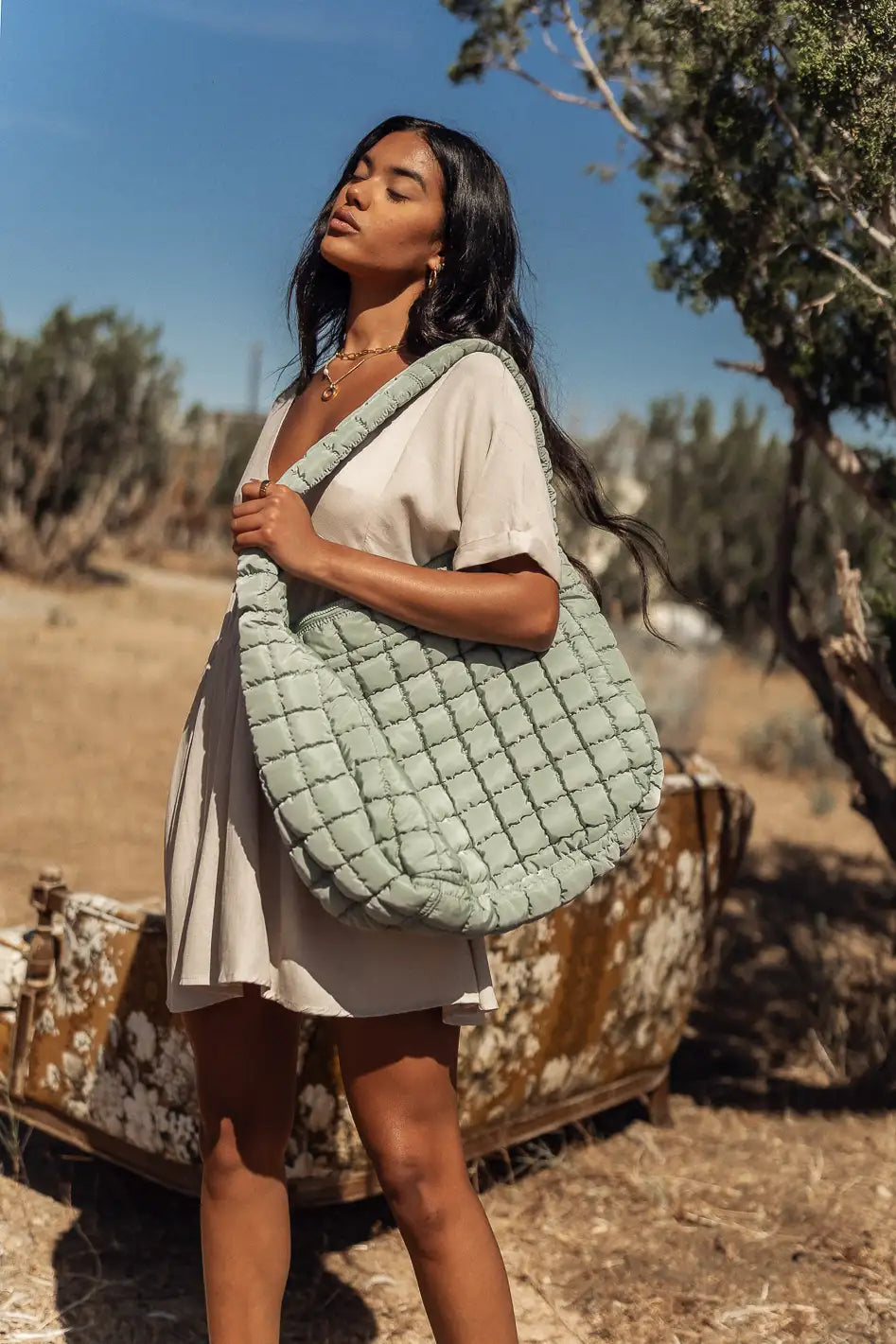 Quilted bag tote deals