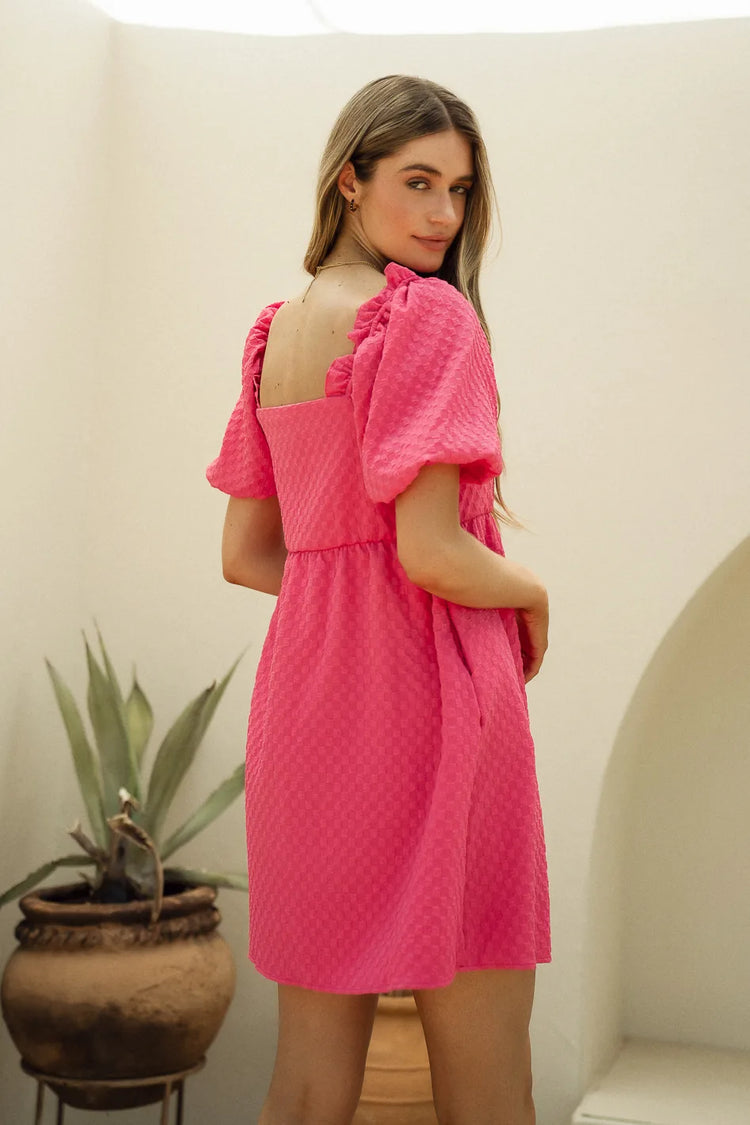 Puff sleeves mini dress in pink 