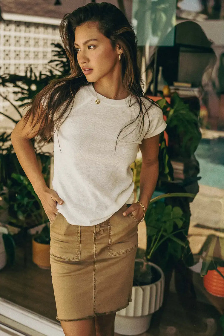 two pockets skirt in tan 
