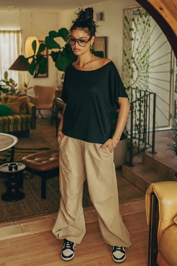 Adjustable hem bottom pants in khaki 