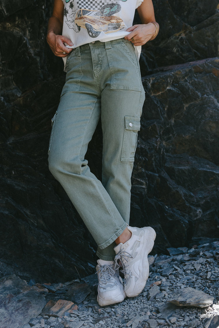 sage green cargo jeans with pockets