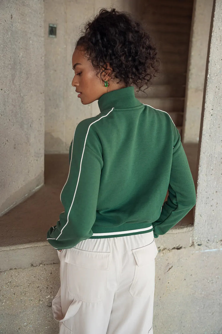 Two white stripes on the sleeves cargo jacket in green 