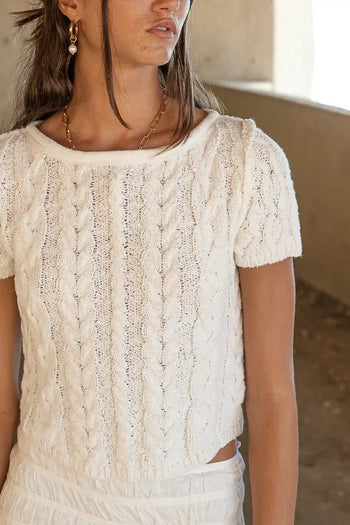 Round neck top in ivory