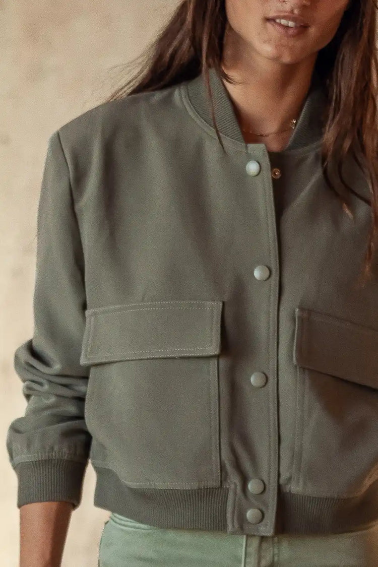Front button jacket in olive 