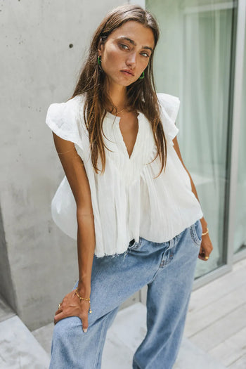 V neck short sleeve flowy blouse in white