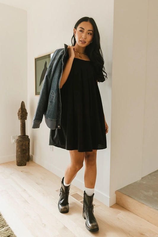Square neck mini dress in black 