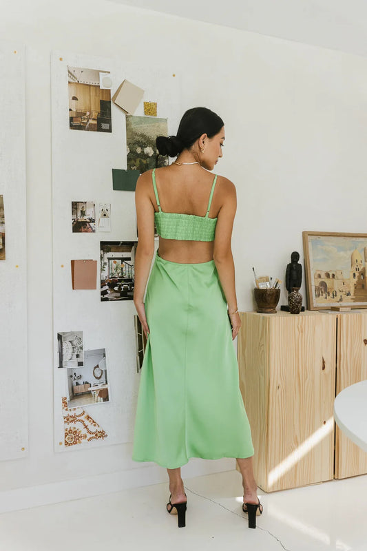 Cut out back dress in green 
