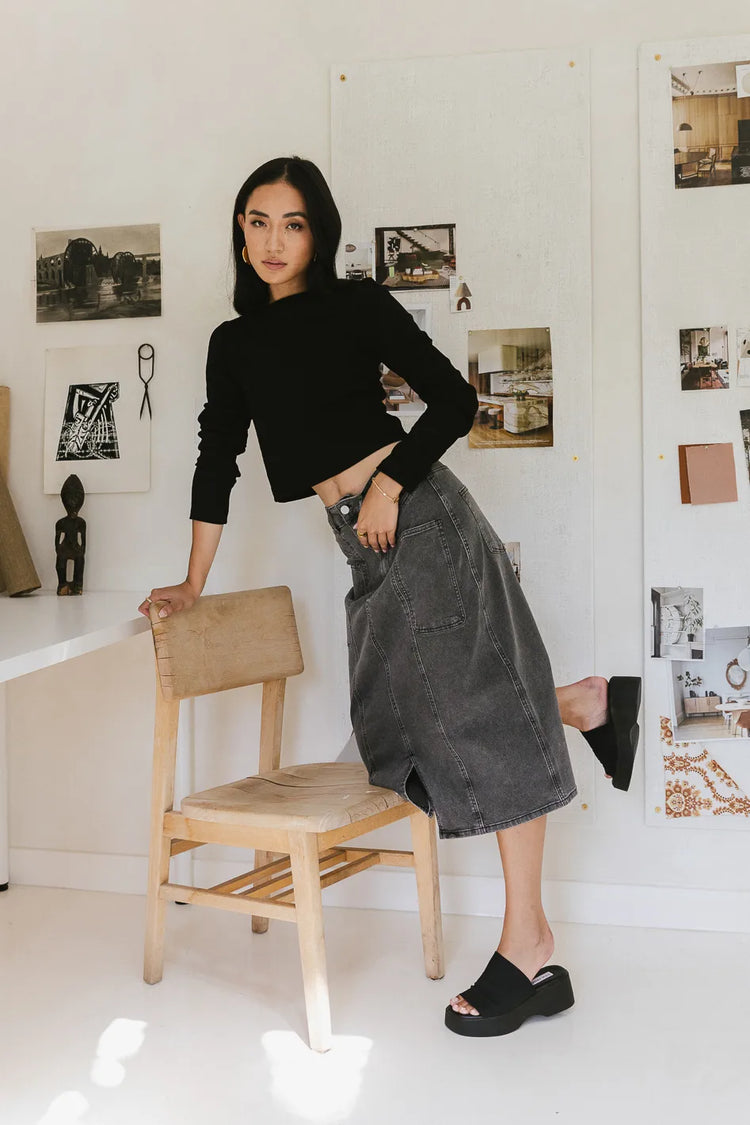 grey midi skirt with deep front pockets