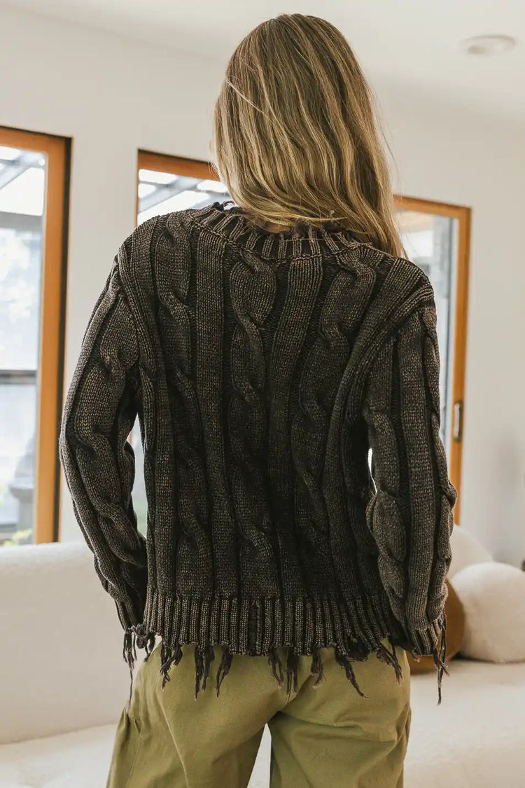 Knit distressed sweater in black 