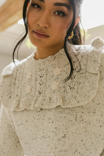 Knit sweater in cream 