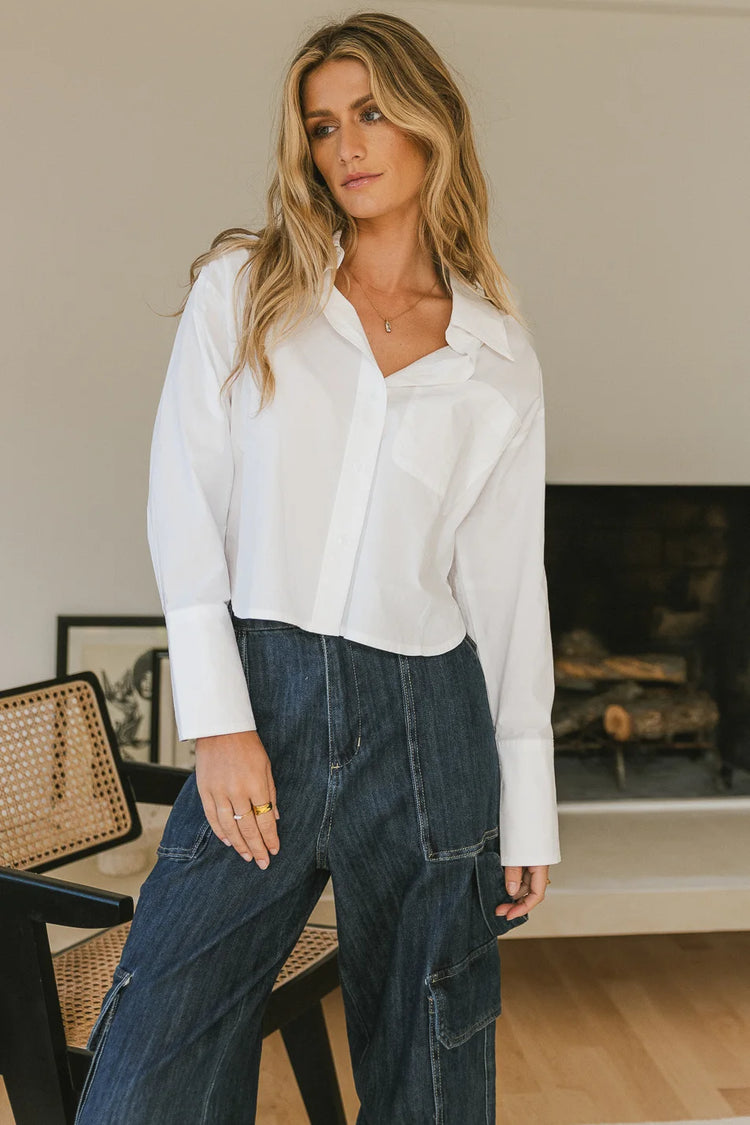 Long sleeves cropped button up in white 