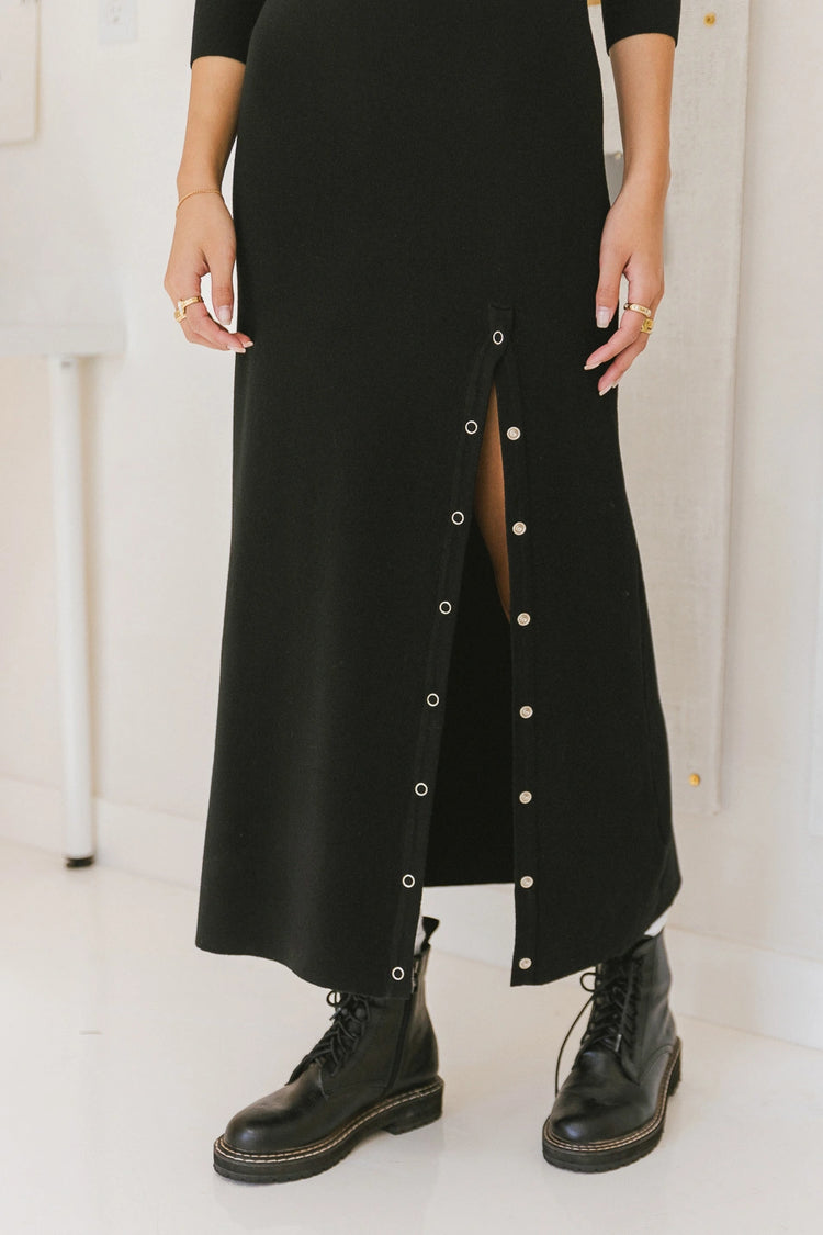 Adjustable button slit maxi dress in black 