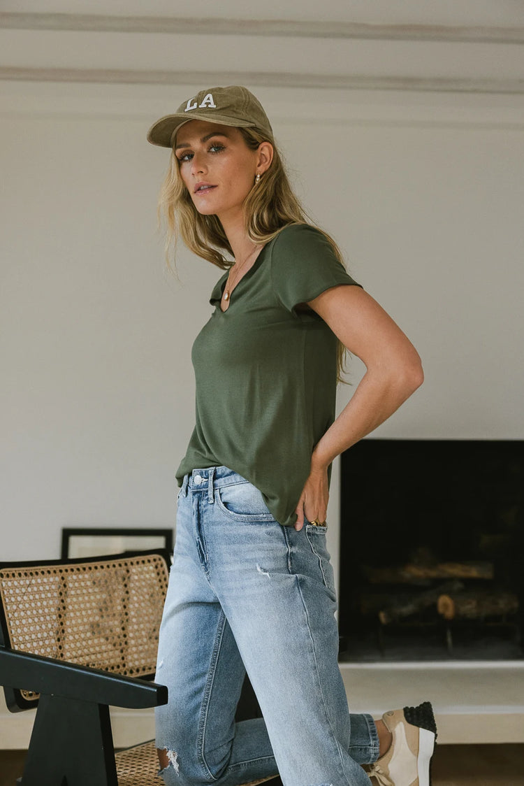 Short sleeves top in olive 
