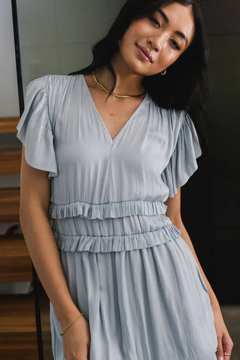 Woven ruffle dress in light blue 