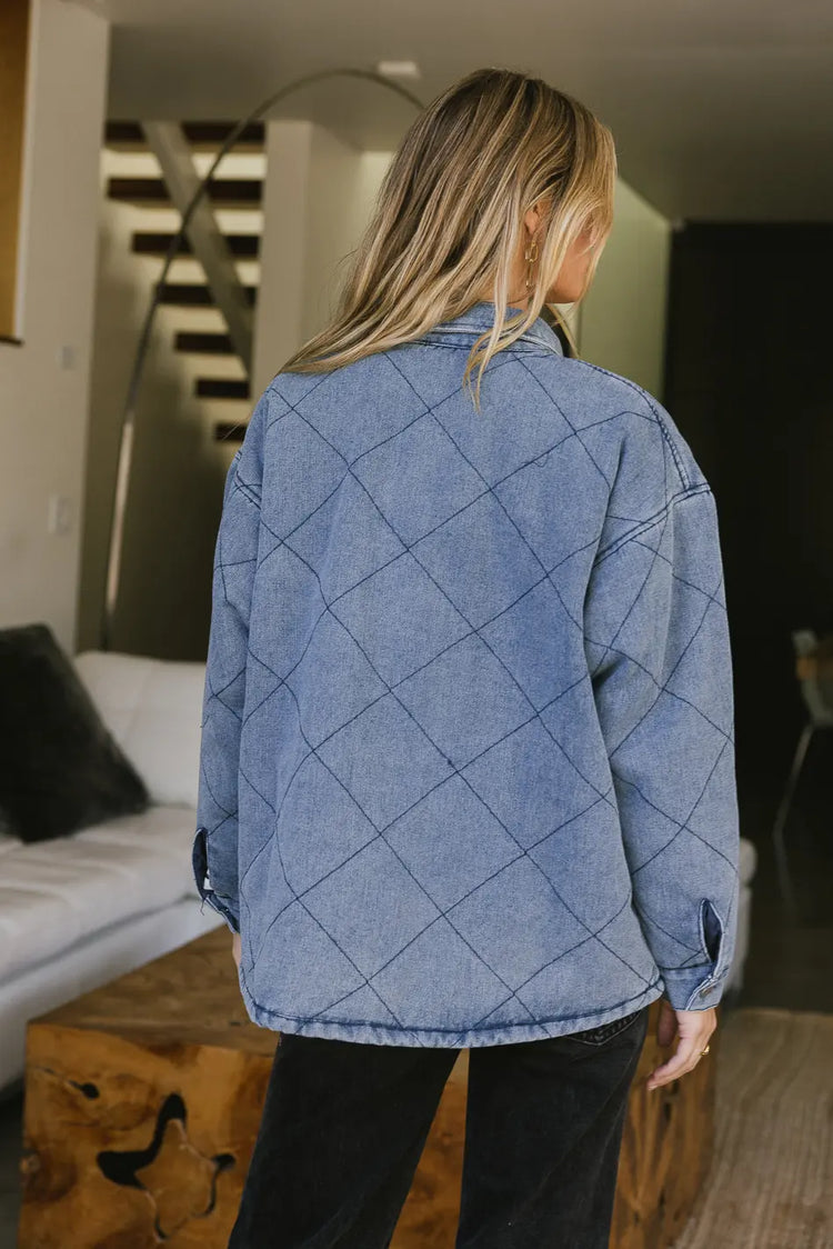Long sleeves quilted denim jacket 