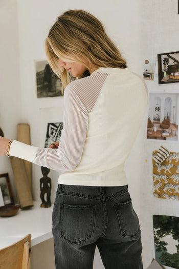 Meshes sleeves top in cream 