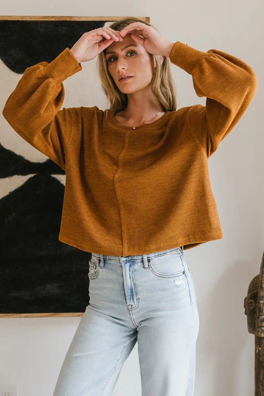 Long sleeves knit top in camel 