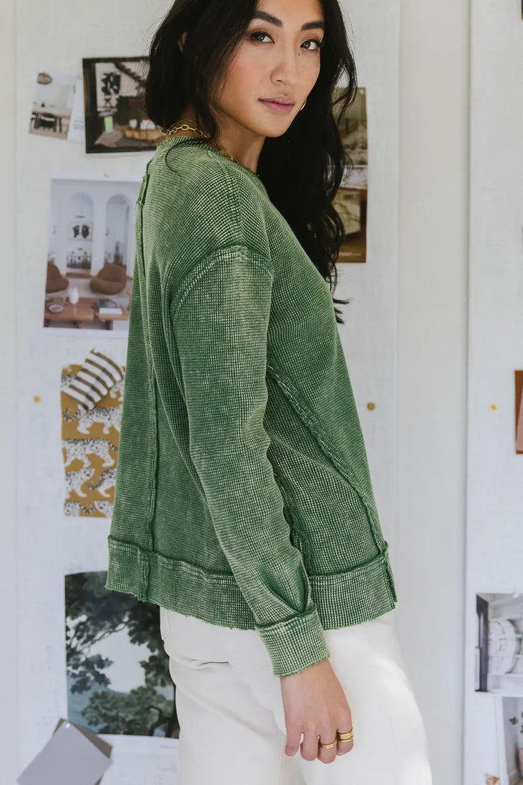Long sleeves knit top in green 