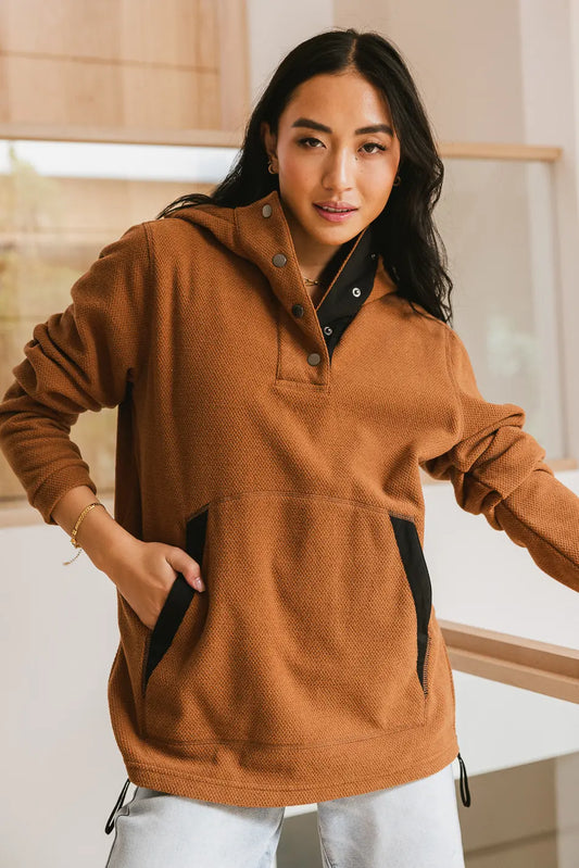 Long sleeves pullover in camel 