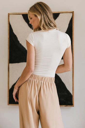 Knit ribbed top in cream 