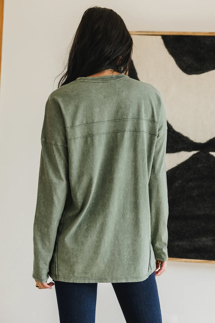 Oversized top in sage 