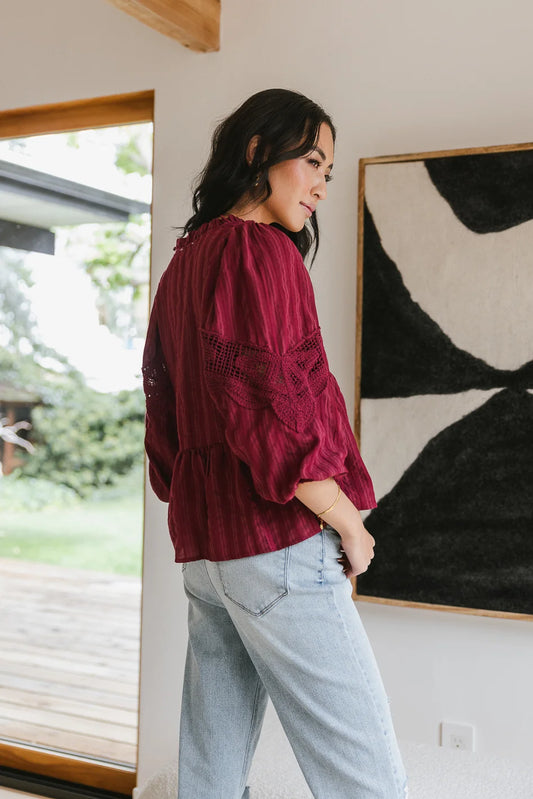 Crochet detailed sleeves blouse in burgundy 