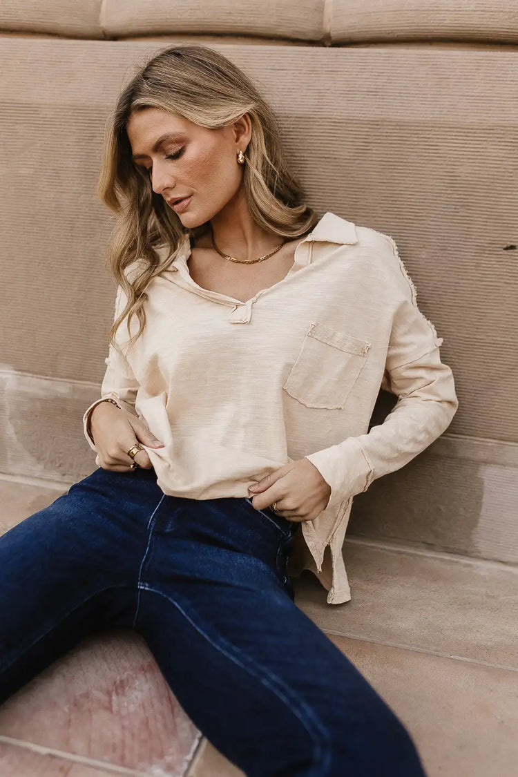 v- neck long sleeve tee in natural 