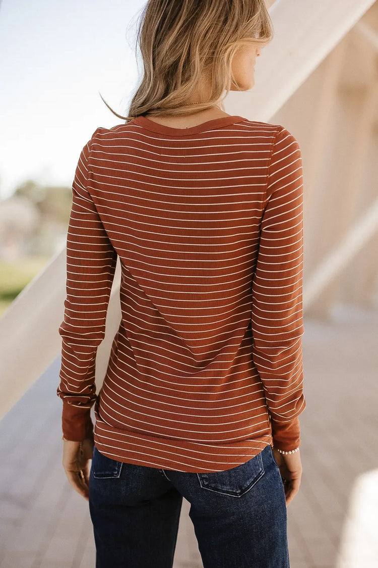 Knit striped top in rust 